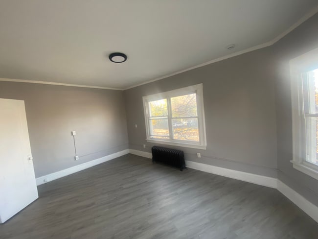 Photo - 392 E 147th St Unidad 03