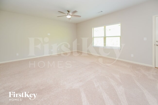 Photo - 530 Sunrise Ln