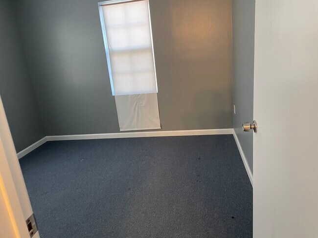 Photo - 1989 E Villa St Unit 1989