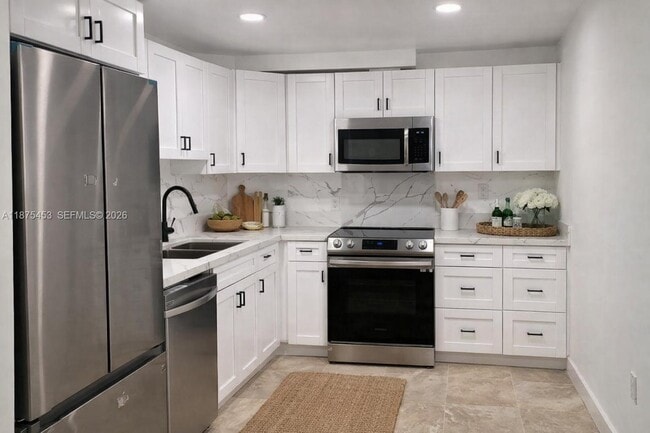 Photo - 500 Bayview Dr