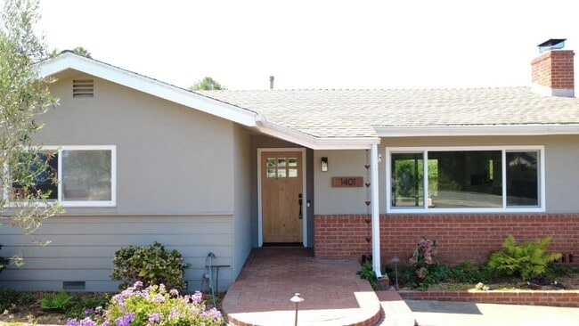 Photo - 1401 Forest Ave