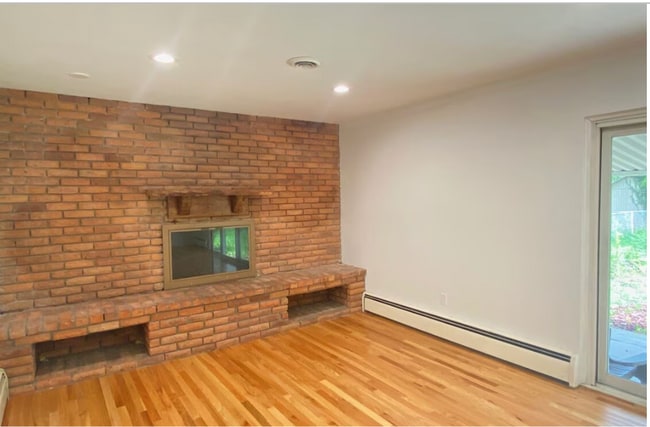 Photo - 2727 Oakdale Dr