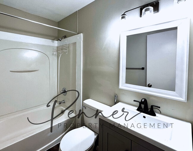 Photo - 11317 E 13TH St