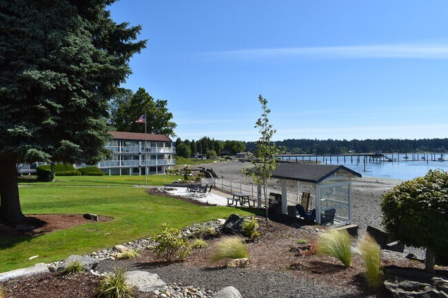 Silverdale Shores
