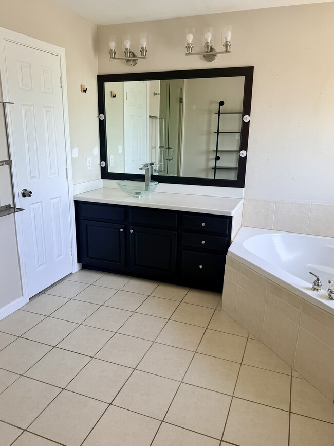 Photo - 5529 Cornish St