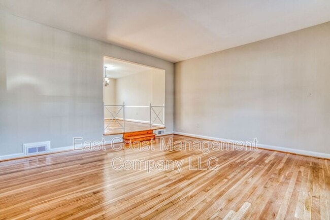 Photo - 6149 Dunroming Rd