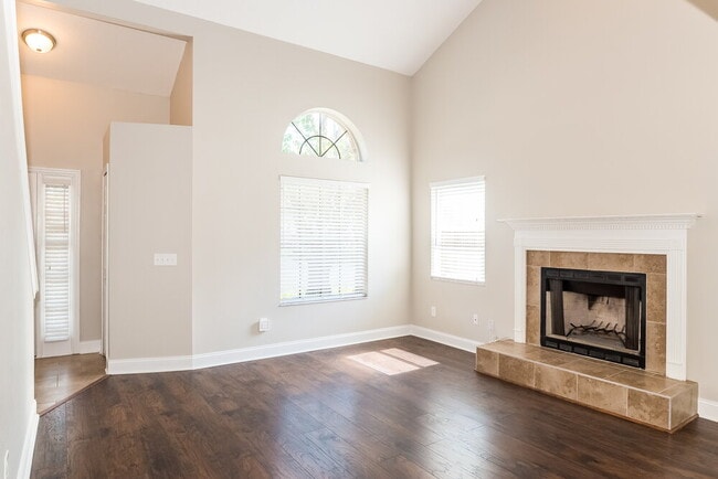 Photo - 7730 Allspice Cir W