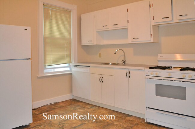 Photo - 347 Lloyd Ave Unit 2