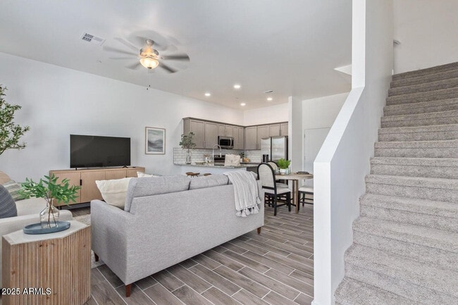 Photo - 3230 E Thomas Rd