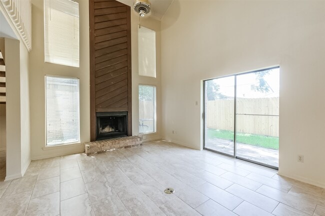 Photo - 514 Shady Dale Dr