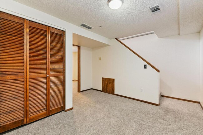 Photo - 420 Mulberry Dr