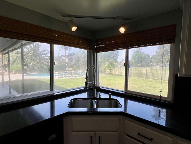 Photo - 6508 Landfair Dr