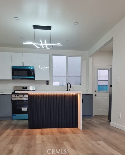 Photo - 3030 W 12th St