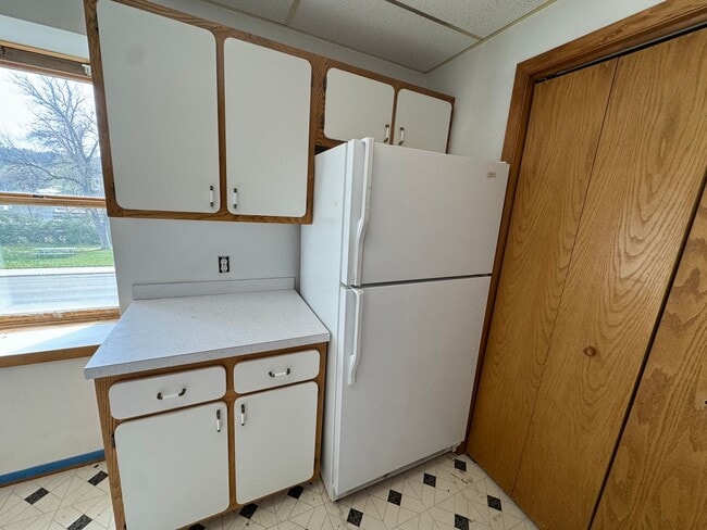 Photo - Line Block Unit 416A