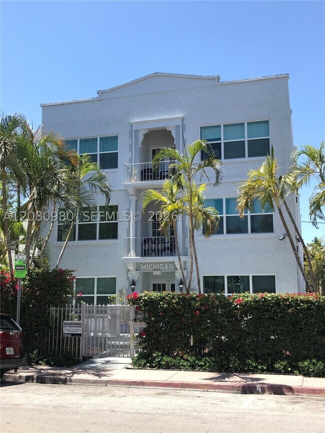1618 Michigan Ave Unit 26