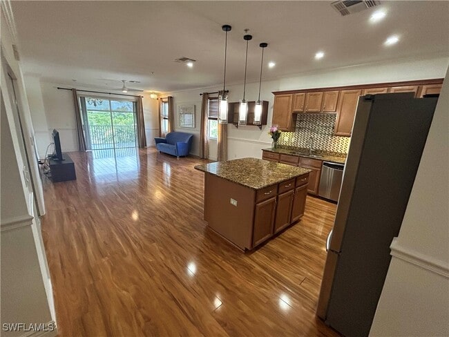 Photo - 14981 Reflection Key Cir Unit 336