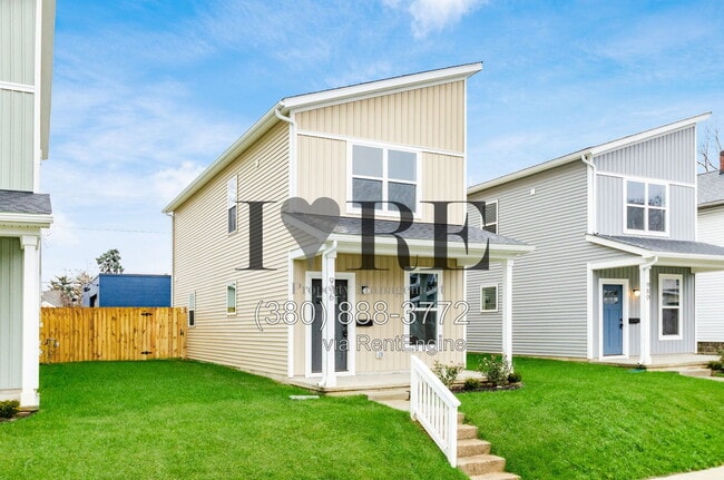 Photo - 976 Ellsworth Ave