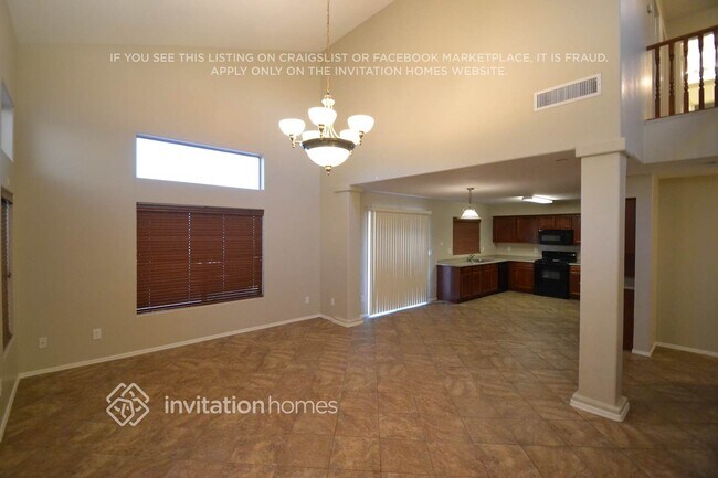 Photo - 5605 S 51st Dr