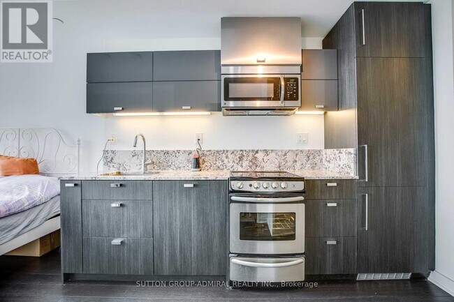 Photo - 290 Adelaide St W Unit 2603