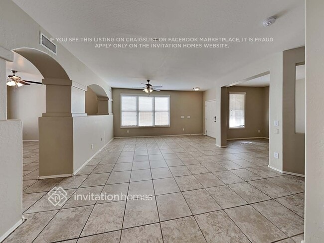 Photo - 16339 N 171st Dr
