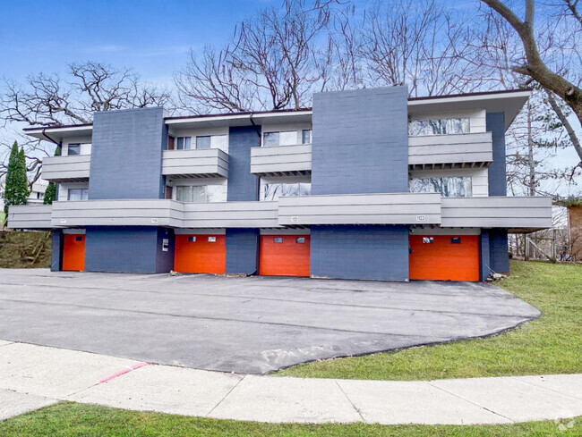 Building Photo - Catalpa Crossing Apartments
