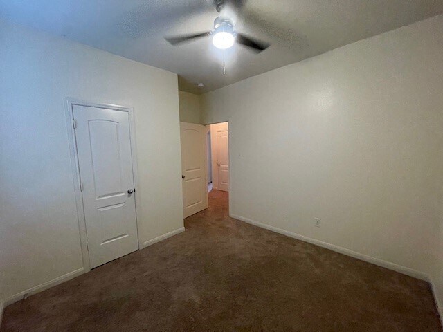 Photo - 8739 Leclaire Meadow Dr