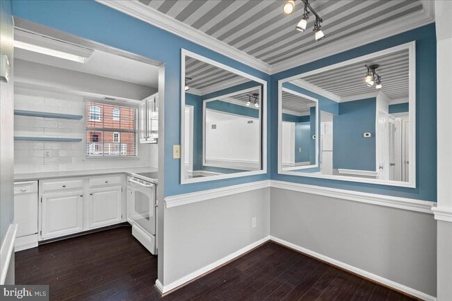 Photo - 601 Bashford Ln Unit 1