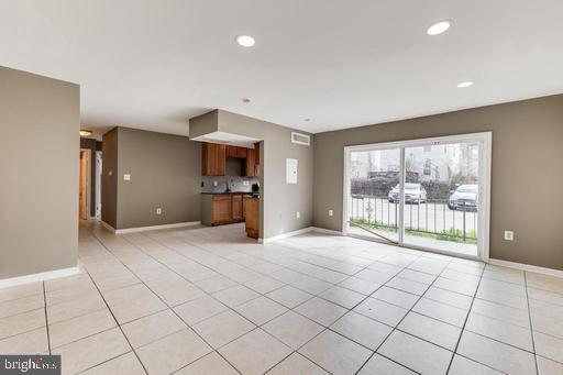 5009 D St SE Unit 101