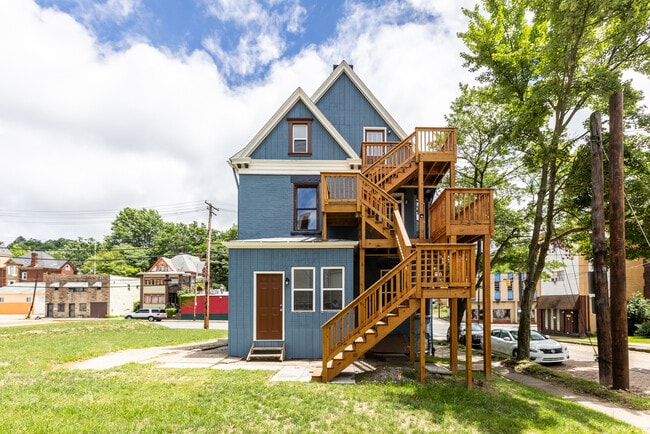 Photo - 701 Swissvale Ave Unit 4
