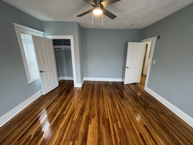 25 Cameron Ave Unit 2