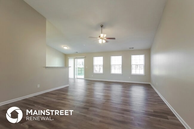 Photo - 4112 Hunters Trail Dr House