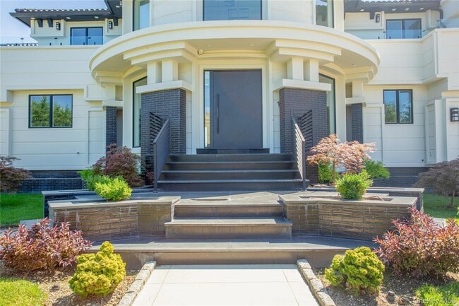 Photo - 190 Curtis Rd