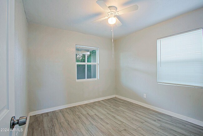 Photo - 6808 N 23rd Ave