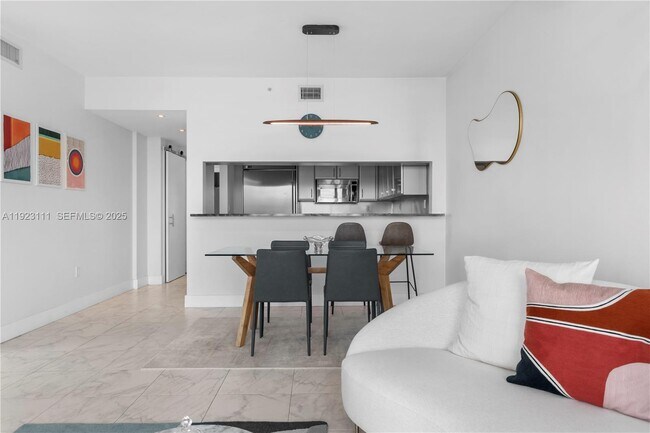 Photo - 540 West Ave Unit 1514