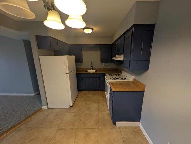 Photo - 5858 W 87th St Unidad 1A