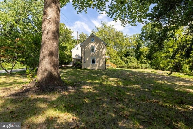 Photo - 2315 Hickory Rd