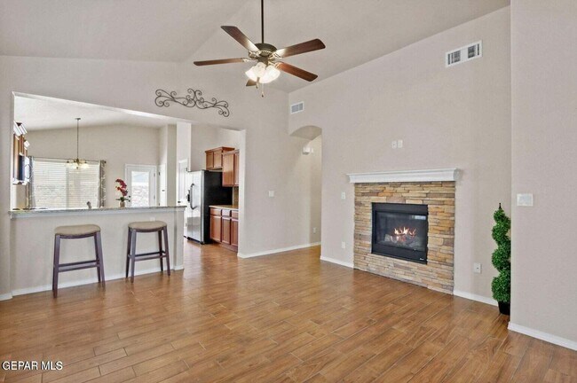 Photo - 7433 Dewberry Dr