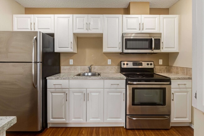 Photo - Oxford Apartments