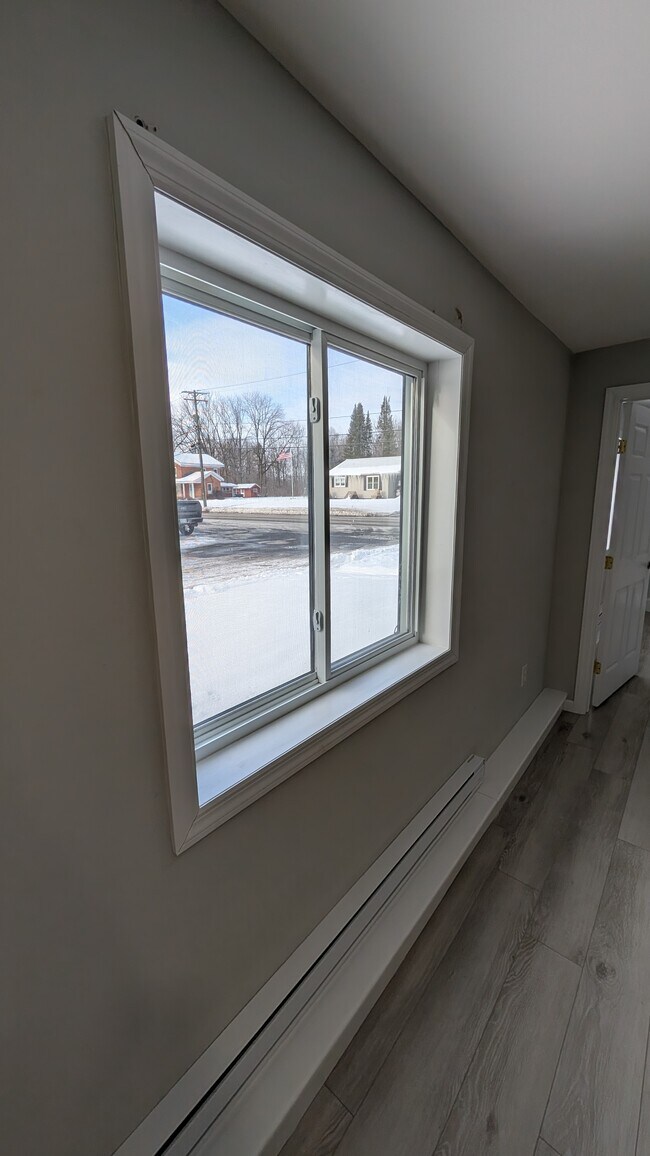 Photo - 3665 Essex Rd Unidad 102