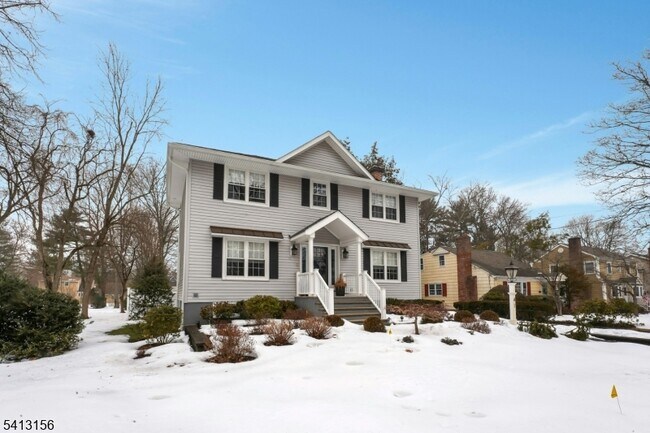 Photo - 41 Fairview Ave