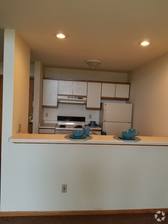 Building Photo - Cozy One Bedroom near the Mallards stadium... Unit 1617-309 Rental