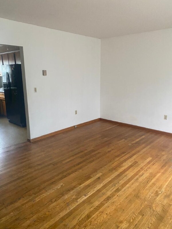 Photo - 15 Stevens Rd Unit 1L