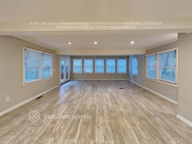 Photo - 3401 Fawn Trail