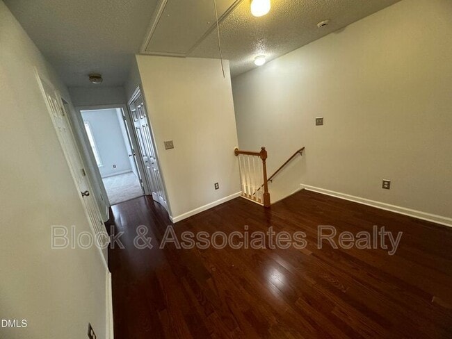 Photo - 4804 Tanglewood Oaks St