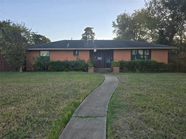 Building Photo - 648 Penguin Dr