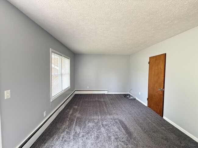 Building Photo - 1245 Weber Dr Unit 2