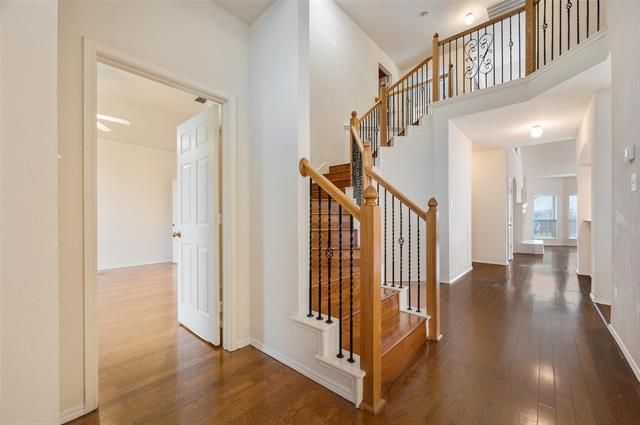 Photo - 4621 Gardenia Way