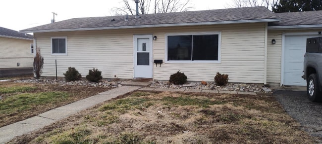 Building Photo - 224 Sheelin Rd