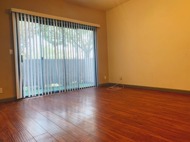 Photo - 10943 Laurel Canyon Blvd Unit A5