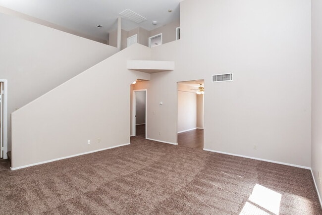 Photo - 7512 Hickory Hills Dr